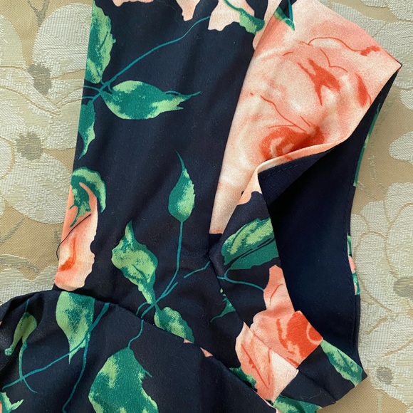 Rose Floral Print Fitted Dress—Get noticed! - Picture 8 of 9